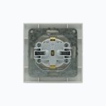 Grounded socket outlet with safety shutters, 16A, 250V