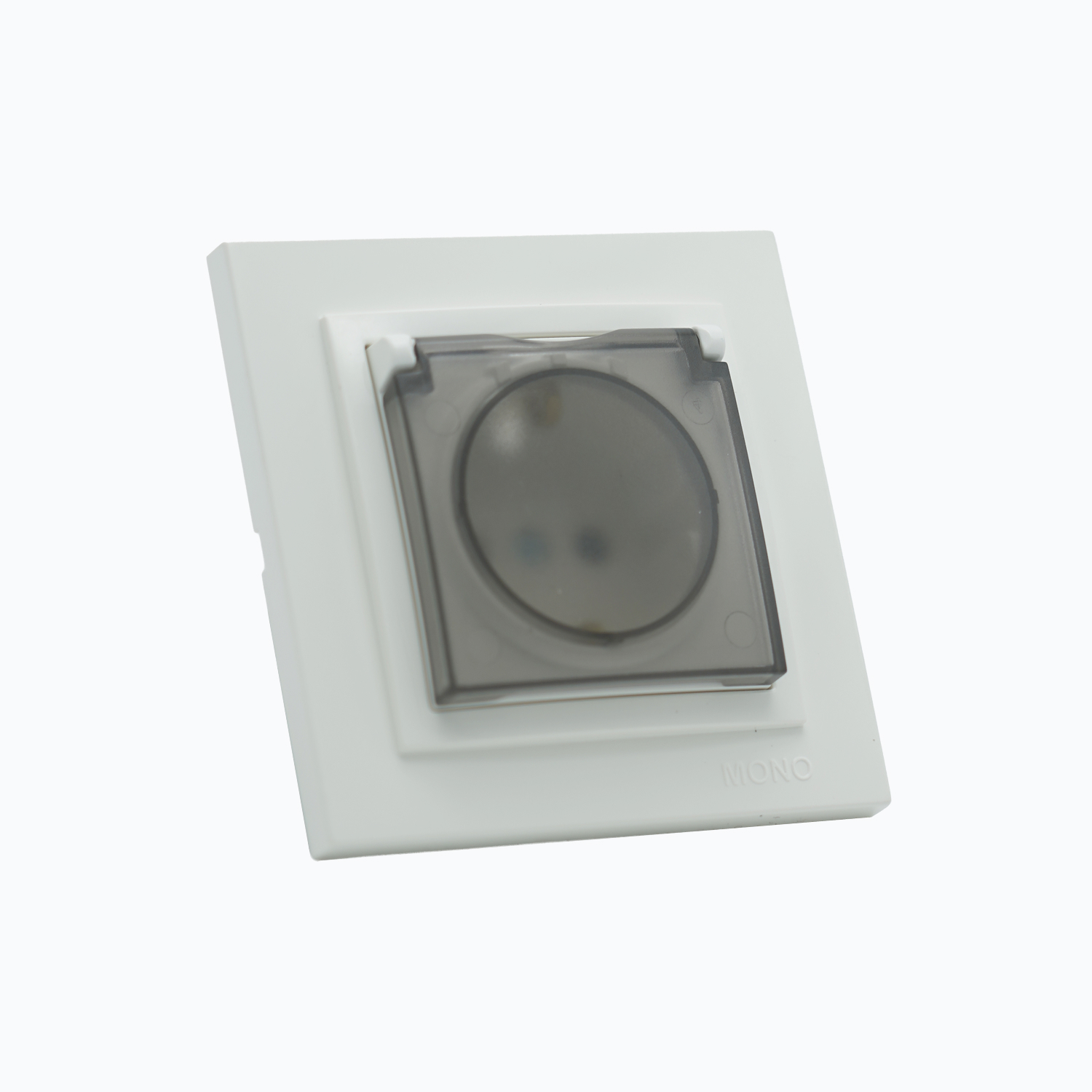 Розетка с заземлением и  крышкой 16A, 250 V