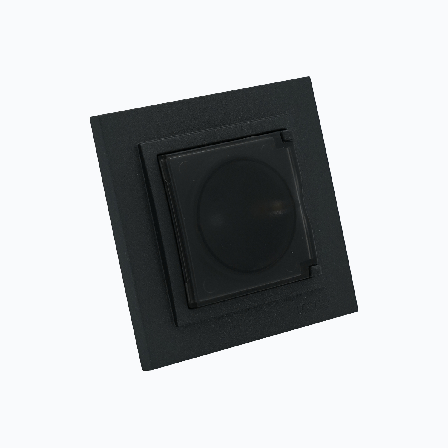 Розетка с заземлением и  крышкой 16A, 250 V