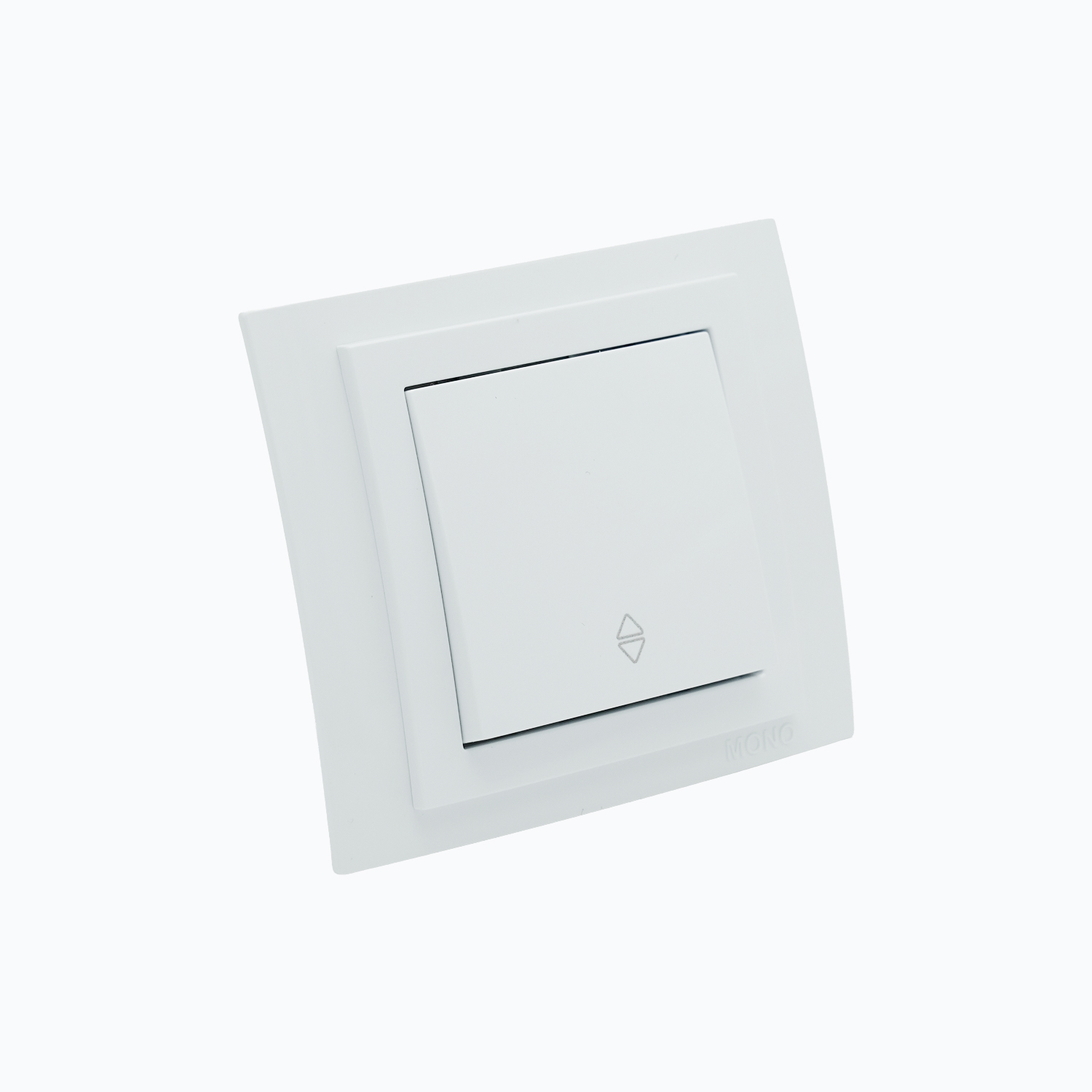 Bir klavishali o‘tuvchi kalit 10AX, 250 V