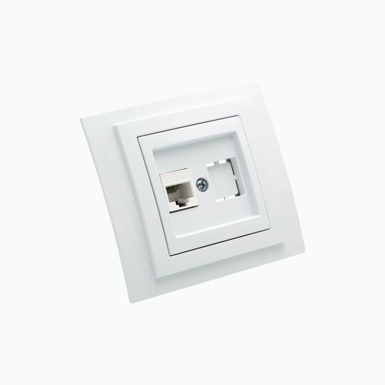 Розетка Компьютерная (Rj45 Cat 6)