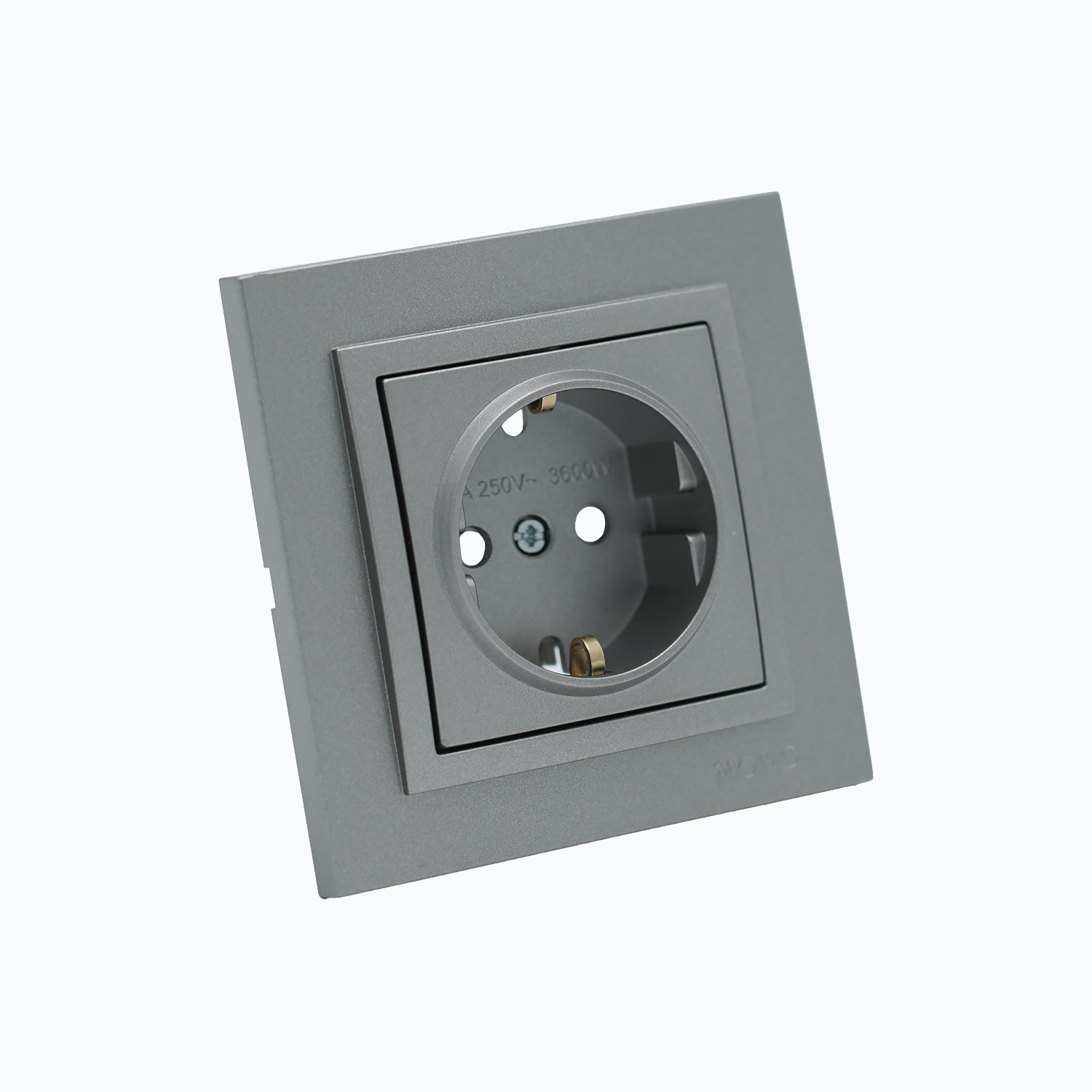 Розетка с заземлением и защитными  шторками 16A, 250 V