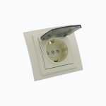 Розетка с заземлением, крышкой и защитными шторками 16A, 250 V
