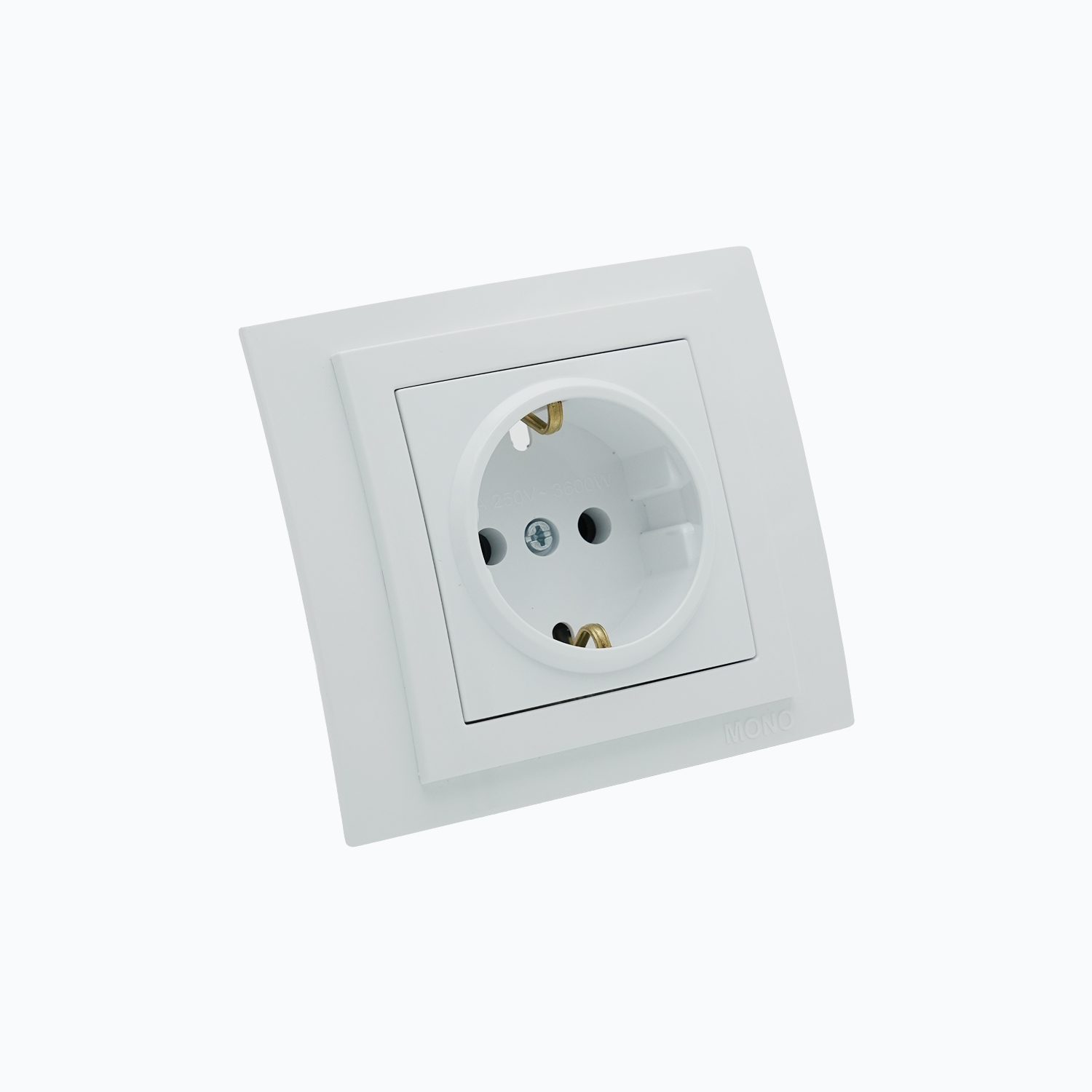 Yerga ulash kontaktli rozetka 16A, 250 V