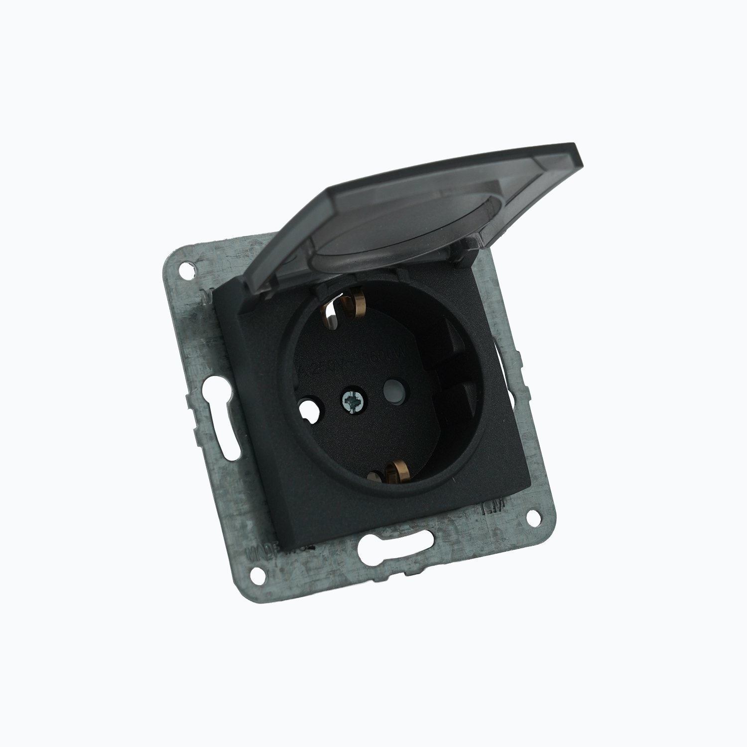 Grounded socket with cover and safety shutters 16A, 250 V