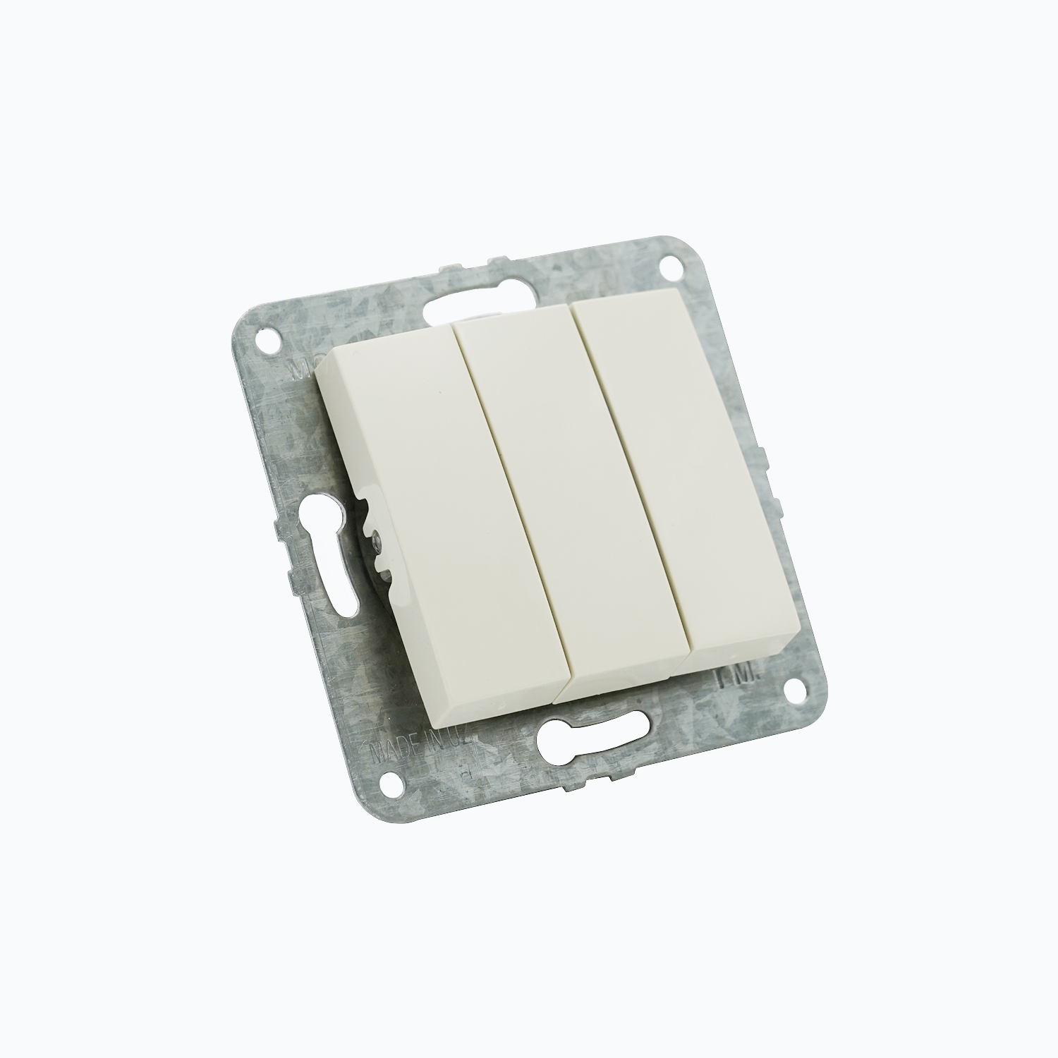 Выключатель трехклавишный 10AX, 250 V