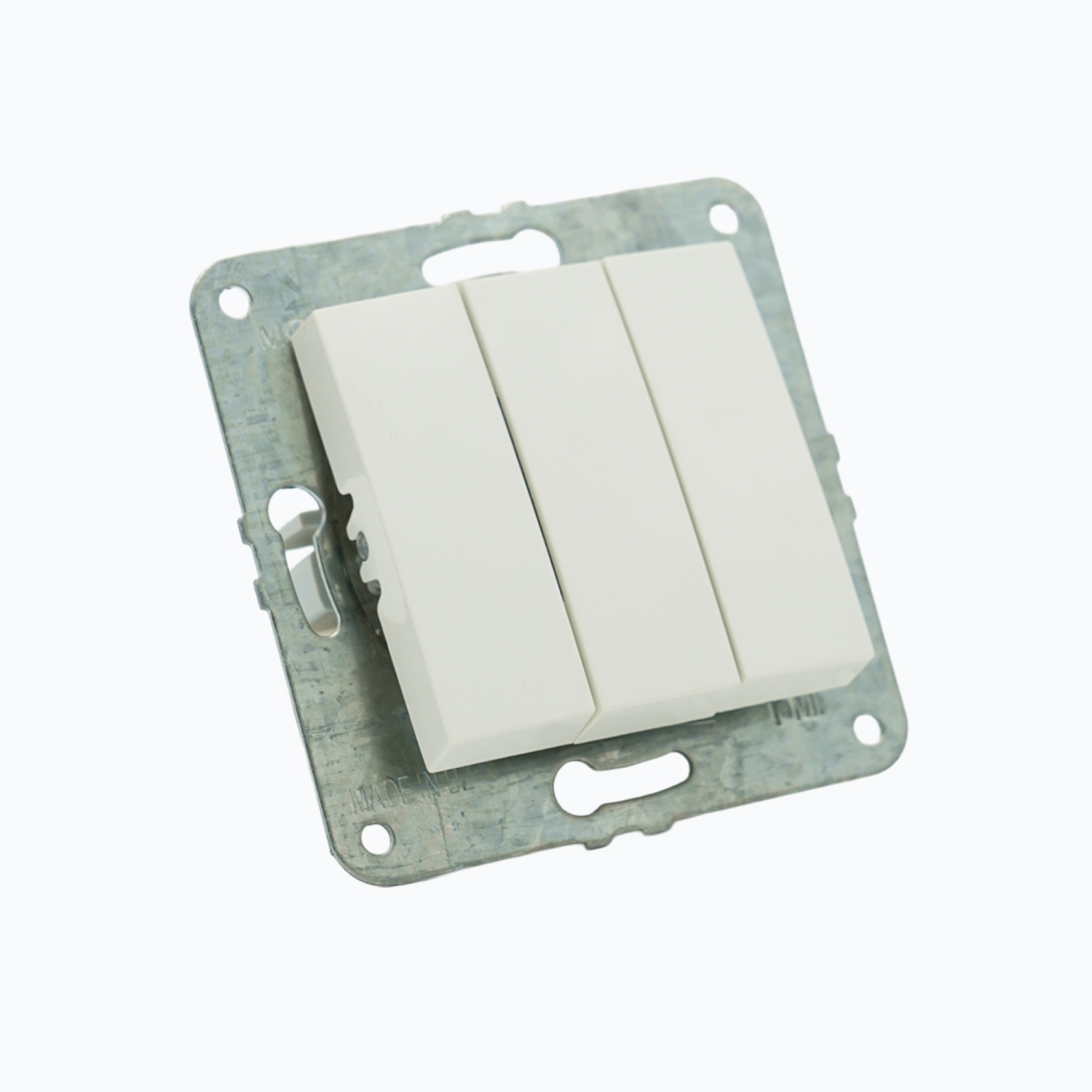 Uch klavishali kalit  10AX, 250 V