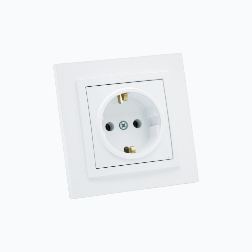 Yerga ulash kontaktli rozetka 16A, 250 V