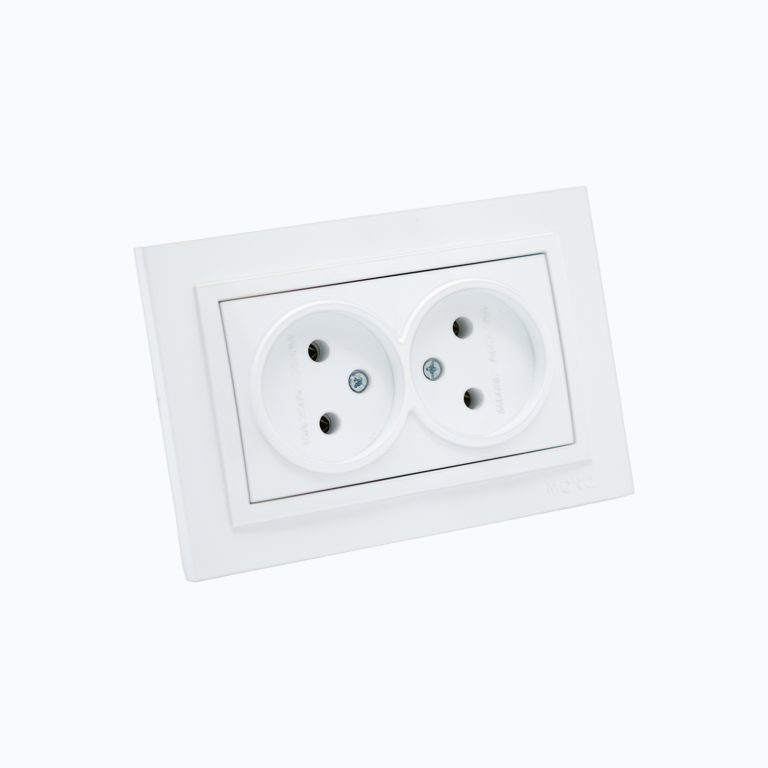 Розетка двойная без заземления 10A, 250 V