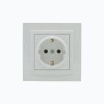 Grounded socket, 16A, 250V