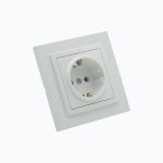 Yerga ulash kontaktli rozetka 16A, 250 V