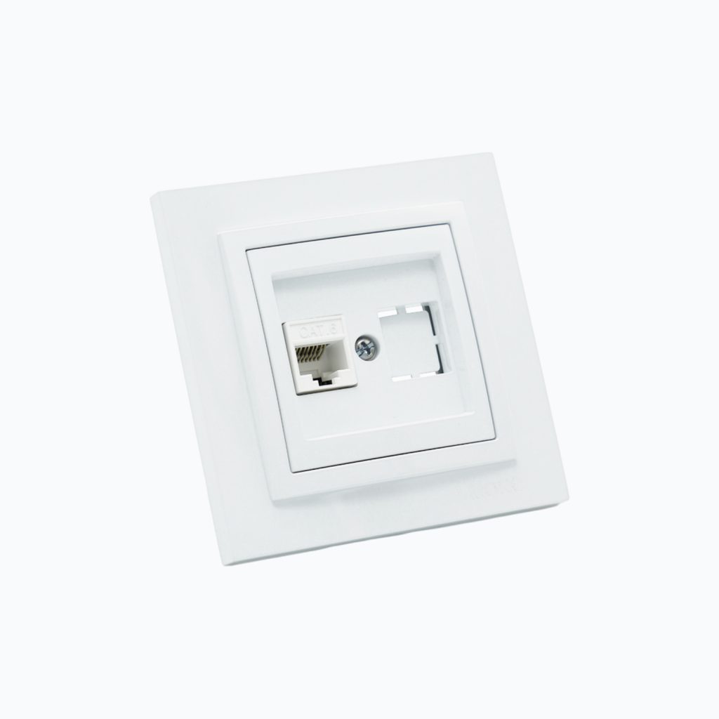 Computer socket (Rj45 Cat 6)