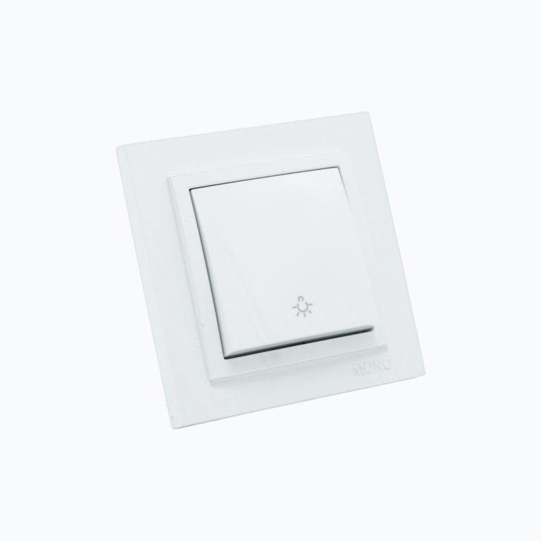 Выключатель кнопка для света 10AX, 250 V