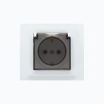 Розетка с заземлением и крышкой 16A, 250 V