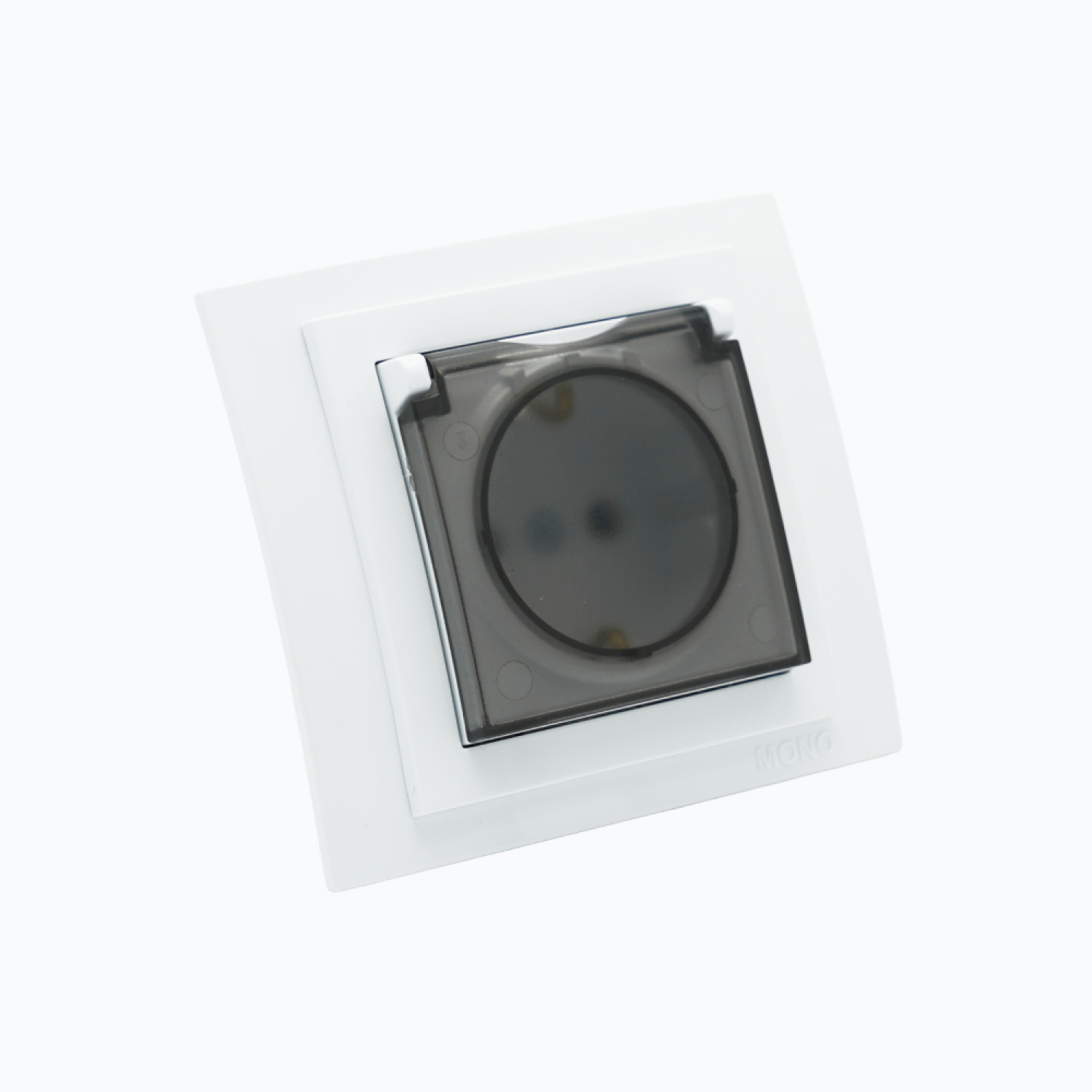 Розетка с заземлением и крышкой 16A, 250 V