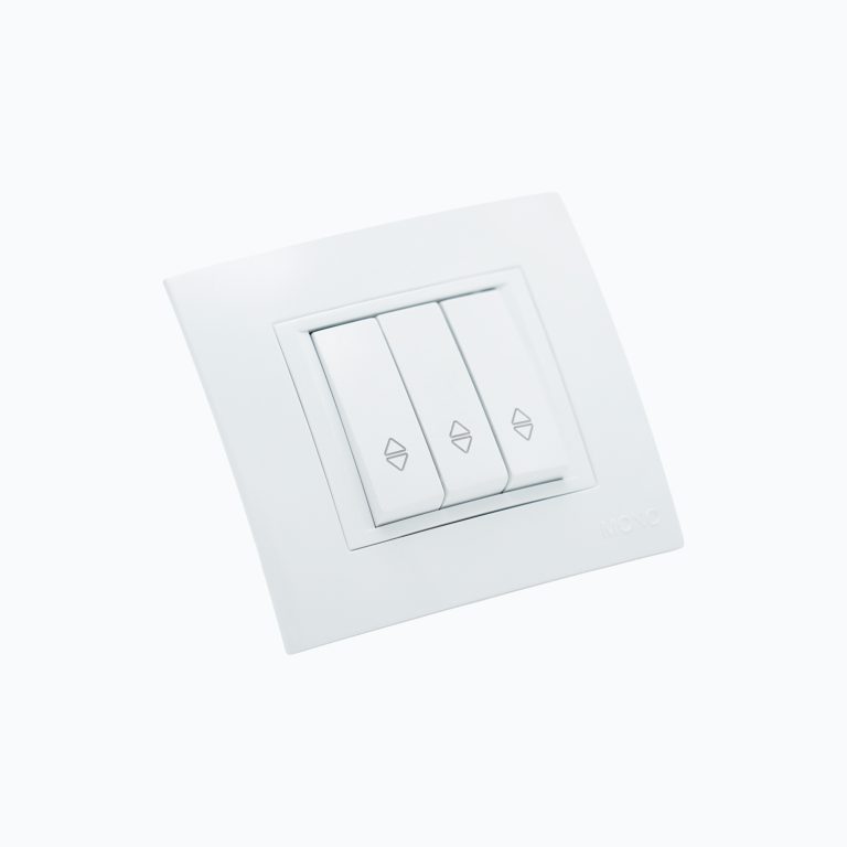 3-Gang Two-Way Switch, 10AX, 250V