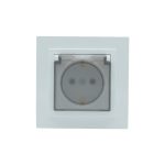 Grounded socket with cover 16A, 250 V