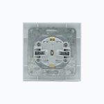 Grounded socket with cover 16A, 250 V
