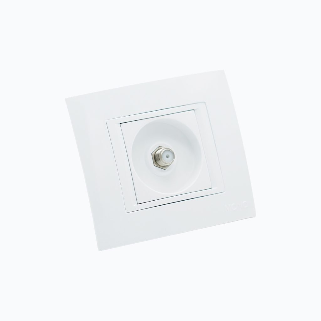 Satellite outlet with F connector