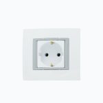 Розетка с заземлением  16A, 250 V