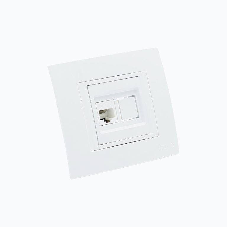 Розетка Компьютерная (Rj45 Cat 6)