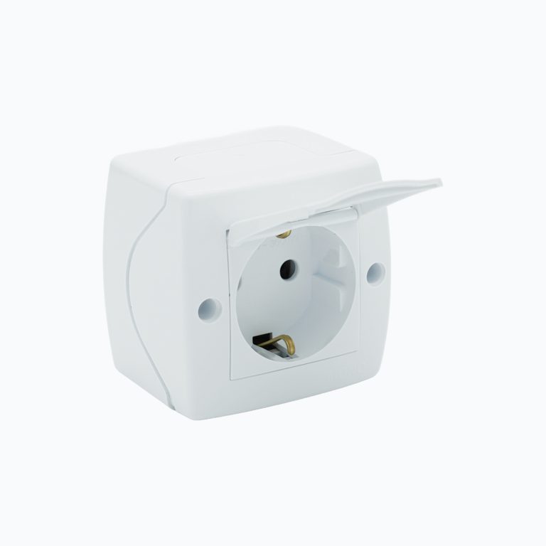Grounded socket with cover 16A, 250 V